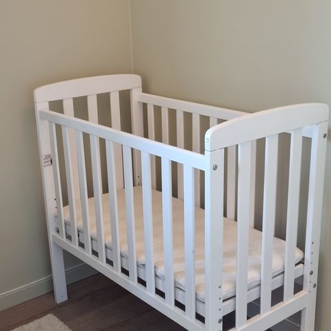 Babydan bedsidecrib