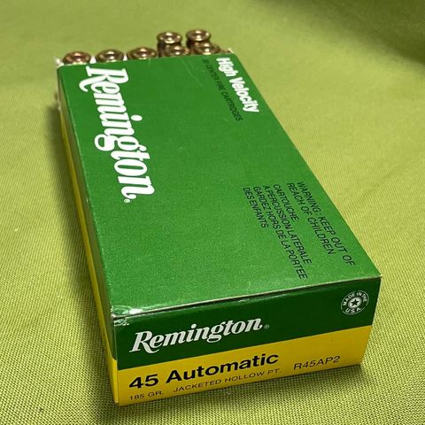 Ammunisjon 45 acp.