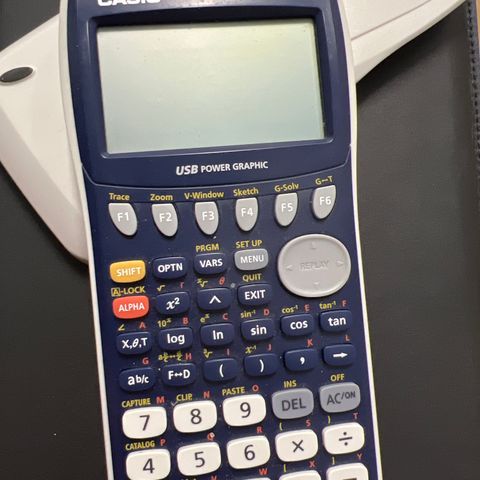 Grafisk kalkulator, Casio fx-9750GII, til salgs!