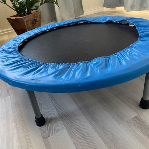 Trampoline