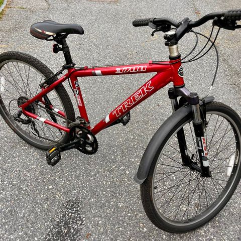 Trek 3700