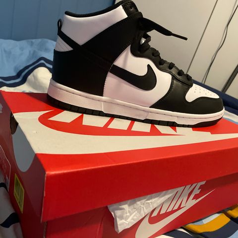 Nike Dunks