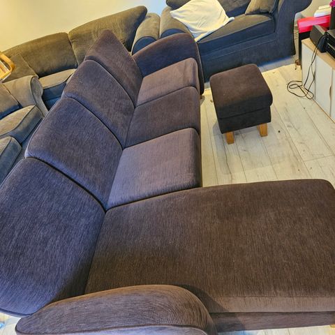 Brunstad sofa