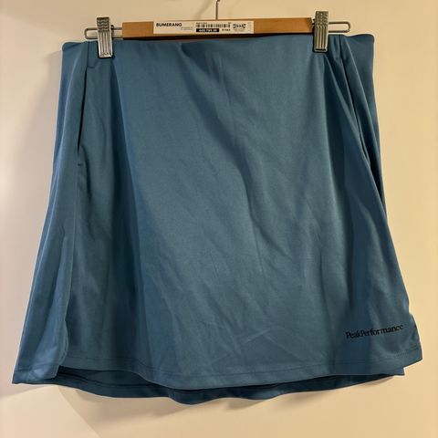 PeakPerformance skirt