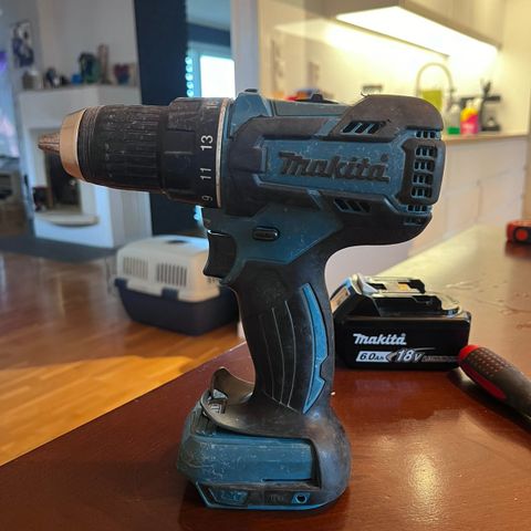 Meget godt brukt makita 18v drill