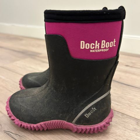 Dock boots 22