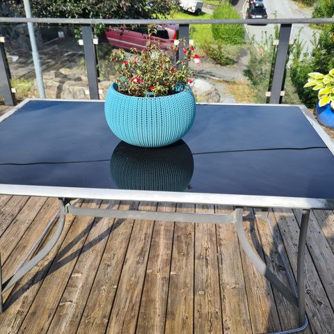 Terrasse bord gies bort. 90x120