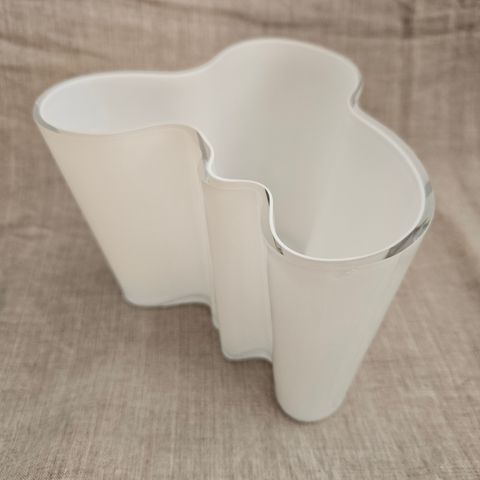 Ittala Alvar Aalto vase