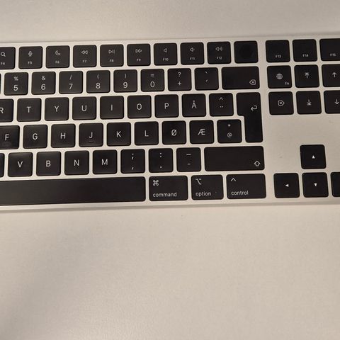 Apple Magic Keyboard med Touch ID