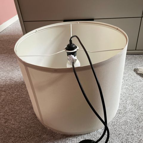 Taklampe fra Ikea gis bort