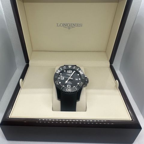 Longines HydroConquest All Black Ceramic