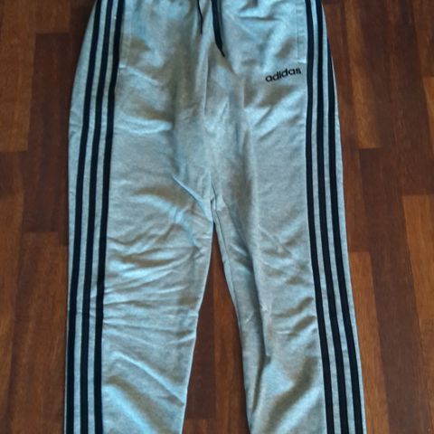 Adidas joggebukse str S (M), ubrukt