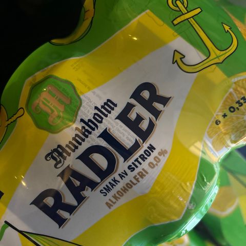 Radler mukholm smak av sitron