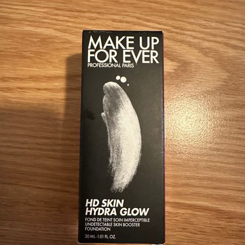 Make Up For Ever Hydra Glow - 1N06 (foundation)