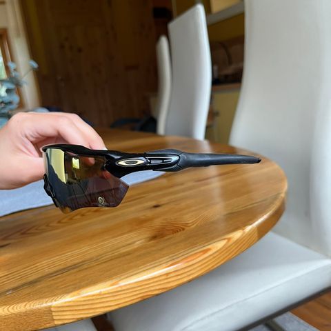 Oakley radar EV prizm 24K polarisert