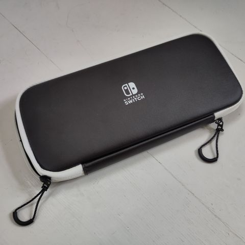 Nintendo Switch OLED etui / Deksel / carrying case