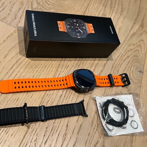 Samsung Galaxy Watch Ultra (Grey edition) sportsklokke