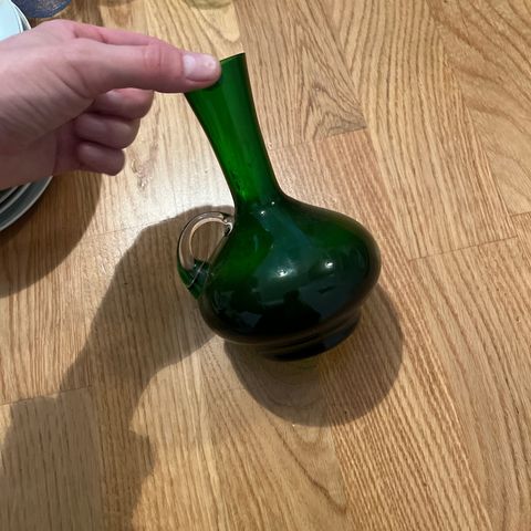 Vase fra magnor glassverk