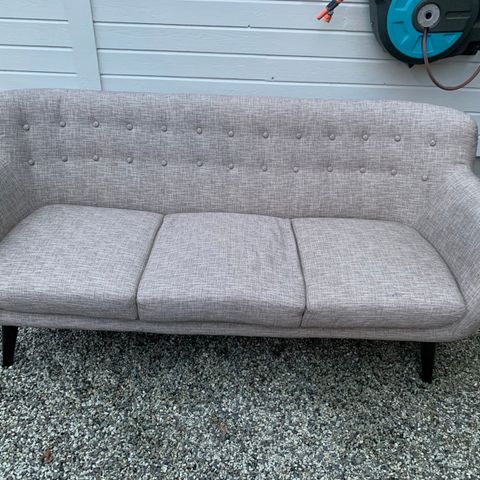 Grå-beige sofa