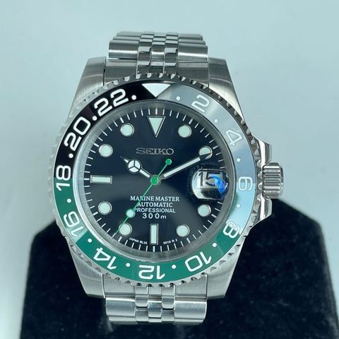 Oyster Perpetual GMT Seiko mod (sprite)