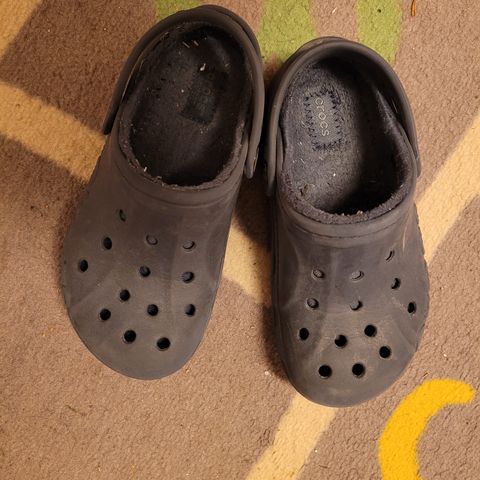 Crocs- s.28-29