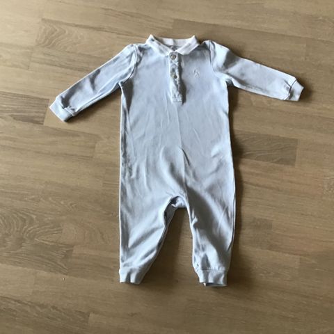 Ralph Lauren body.  Lyseblå, som ny. 9 mnd. Kr 100.