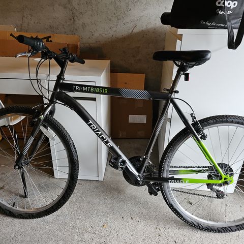 Hjulstørrelse 26",51 cm stålramme,18 gir shimano