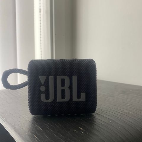 Jbl go 3 i god stand