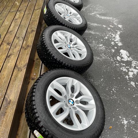 ”Nye” originale BMW X3 F25 vinter hjul