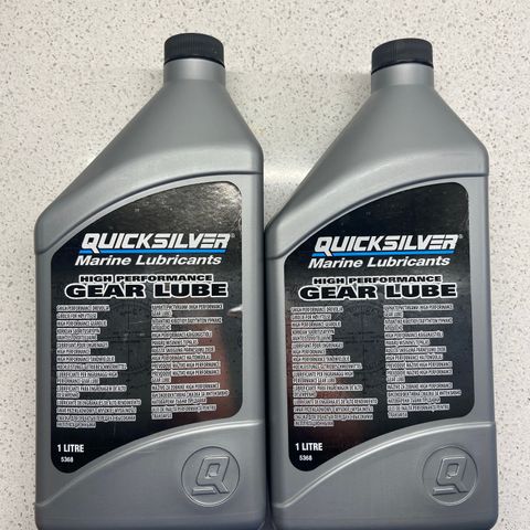 Gir olje. QuickSilver High performance gear lube.