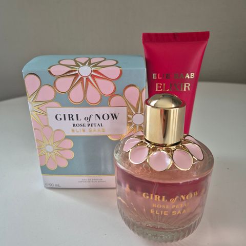 Elie saab, Rose Pedal 90ml edp (kun testet) + lotion