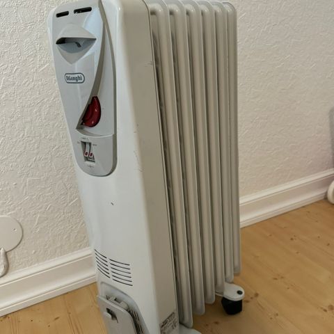 DeLonghi radiator