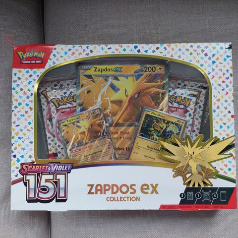 Pokemon Zapados ex 151 collection