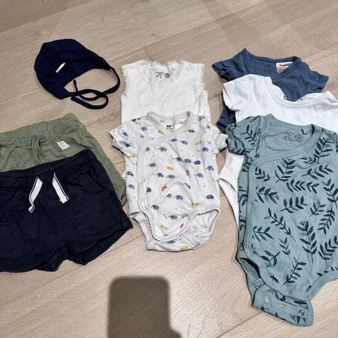 5 x body, pakke til sommerbaby. Str 50/56