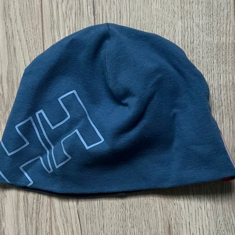 Ny Helly Hansen lue, str 52