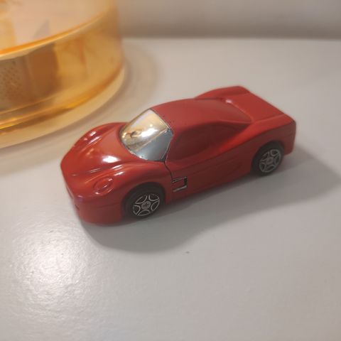 Ferrari lighter - kan påfylles