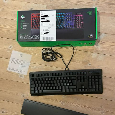 Raser Blackwidow gaming tastatur