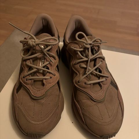 Adidas Ozweego