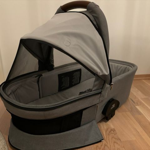 Britax Smile 4 - bagdel/liggedel