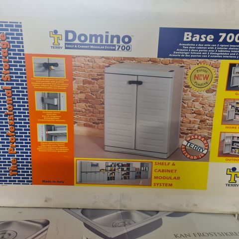 Domino 700 garasje innredning