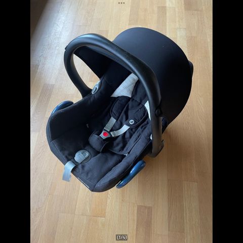 Maxi Cosi Cabriofix bilsete me 2 passende baser