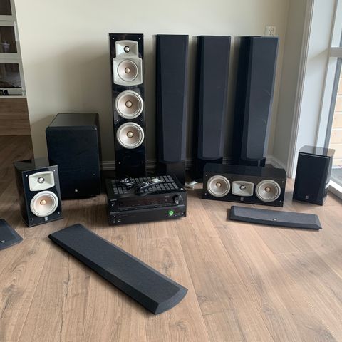 Yamaha høytalere / Onkyo forsterker / AudioPro subwoofer