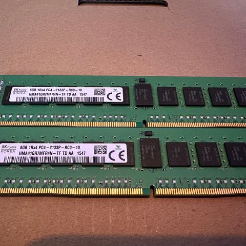 SK Hynix 8GB DDR4 2133P ECC Server/Workstation RAM - 8 stk tilgjengelig