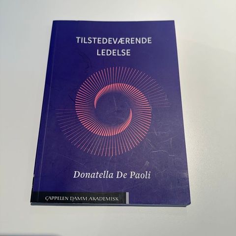 Tilstedeværende Ledelse Donatella De Paoli