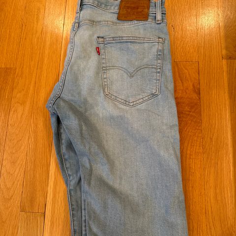 Levis 502