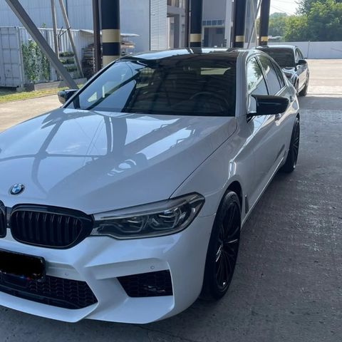 BMW M5 look grill + G30/31  mirror covers