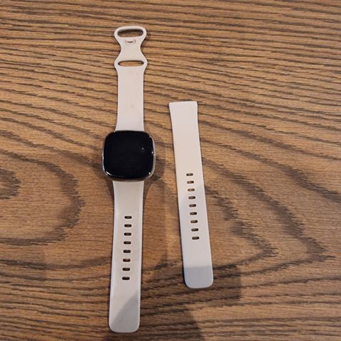 Fitbit sense & versa 3