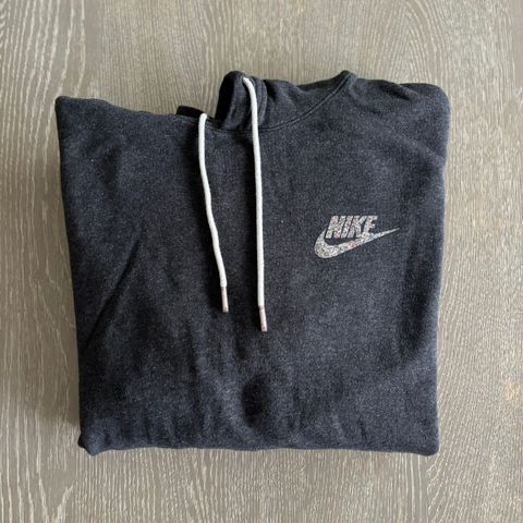 Nike hettegenser