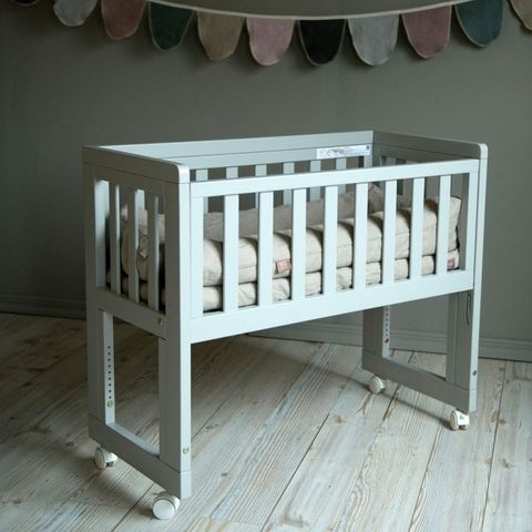 Troll Oslo Bedside Crib grå 40x90cm