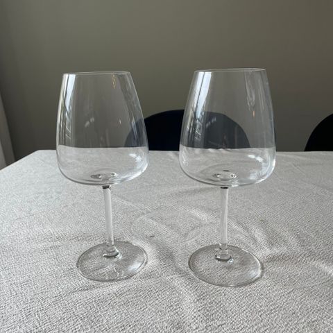 2 stk rødvinsglass IKEA